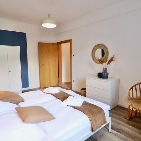 Boho Apartment: Netflix + Balcony + Bathtub Essen Exterior photo